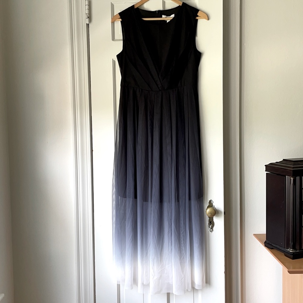 NWT superelegant Maxi Ombré black to white dress M